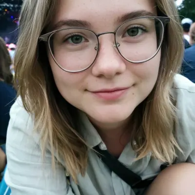 Соня, 28